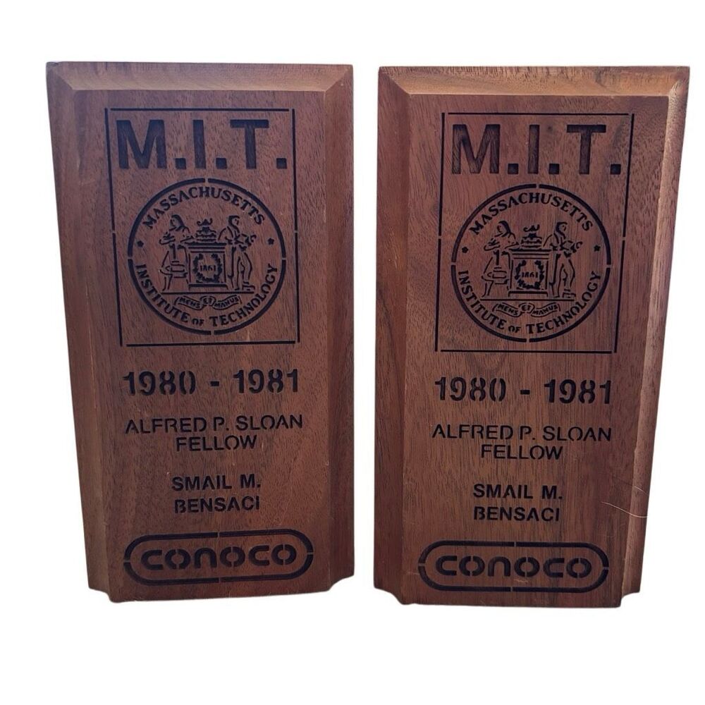 MIT Massachusetts Institute Of Technology 1980-81 Engraved Wooden Bookends
